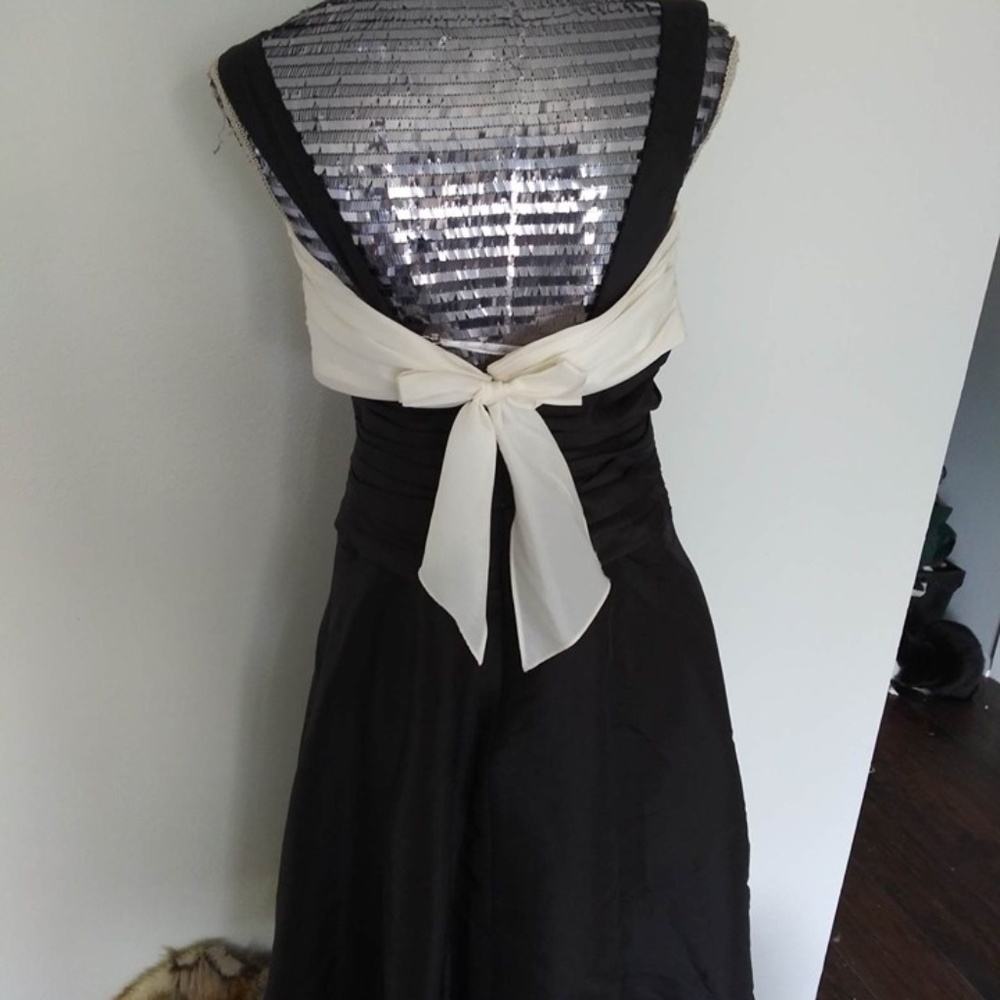 BLACK AND WHITE COCKTAIL DRESS - Picture 4 of 7